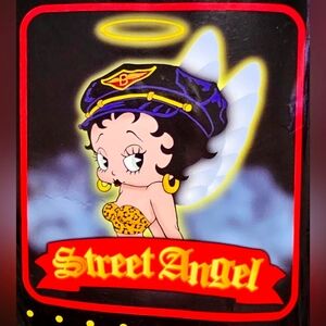 Betty Boop Blanket, 50"x60", Silky Soft, Licensed